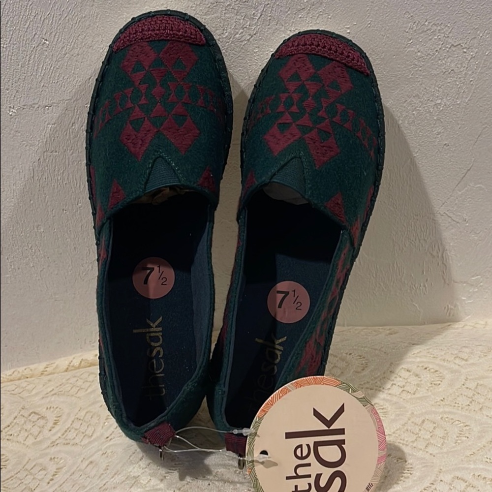 New with tag the SAK shoes sz. 7.5.